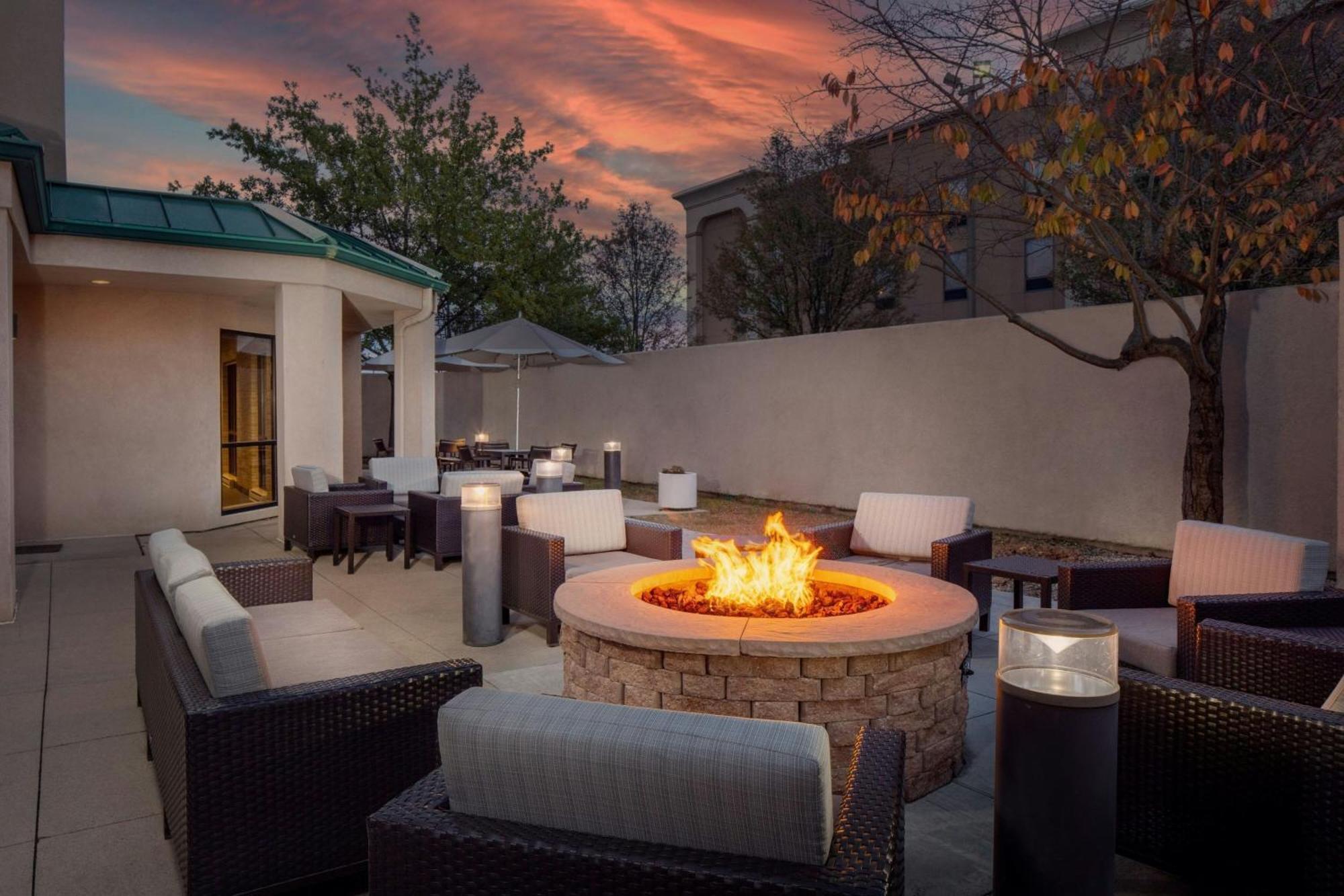 Courtyard By Marriott Dayton North Ξενοδοχείο Εξωτερικό φωτογραφία