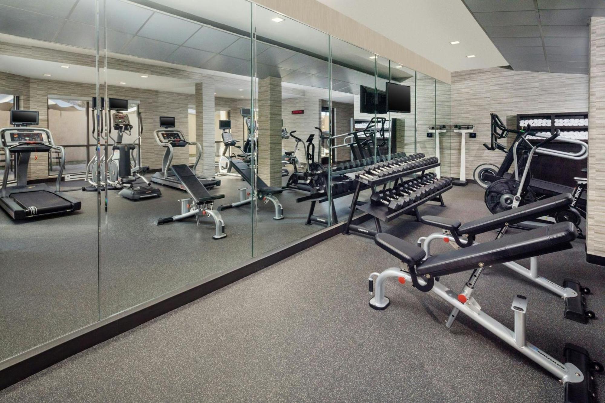 Courtyard By Marriott Dayton North Ξενοδοχείο Εξωτερικό φωτογραφία