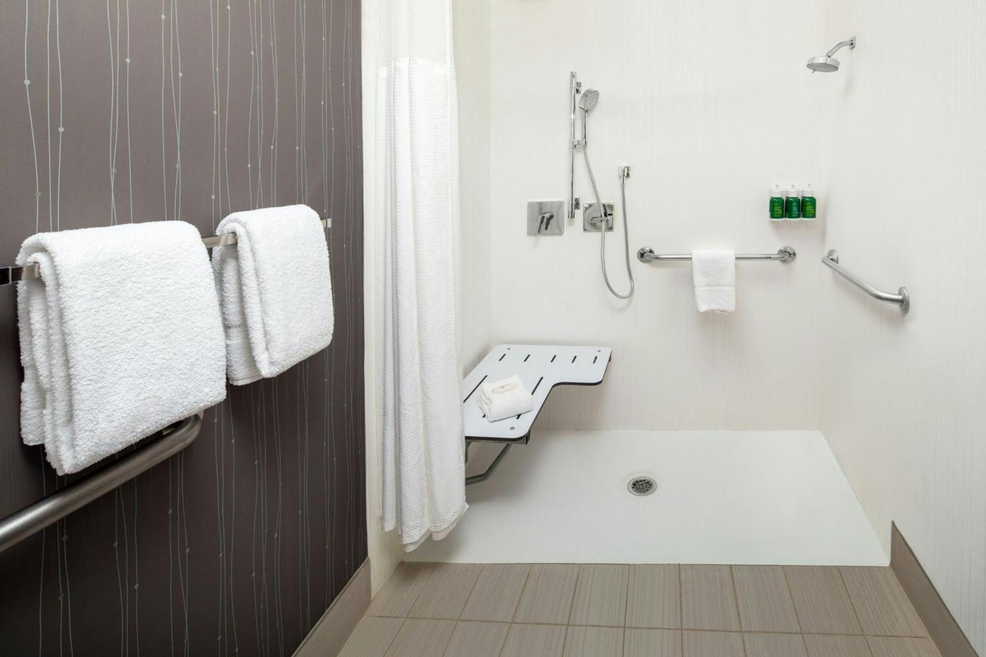 Courtyard By Marriott Dayton North Ξενοδοχείο Εξωτερικό φωτογραφία
