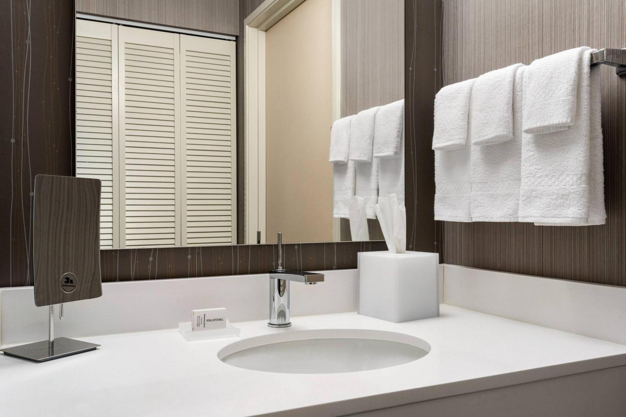 Courtyard By Marriott Dayton North Ξενοδοχείο Εξωτερικό φωτογραφία