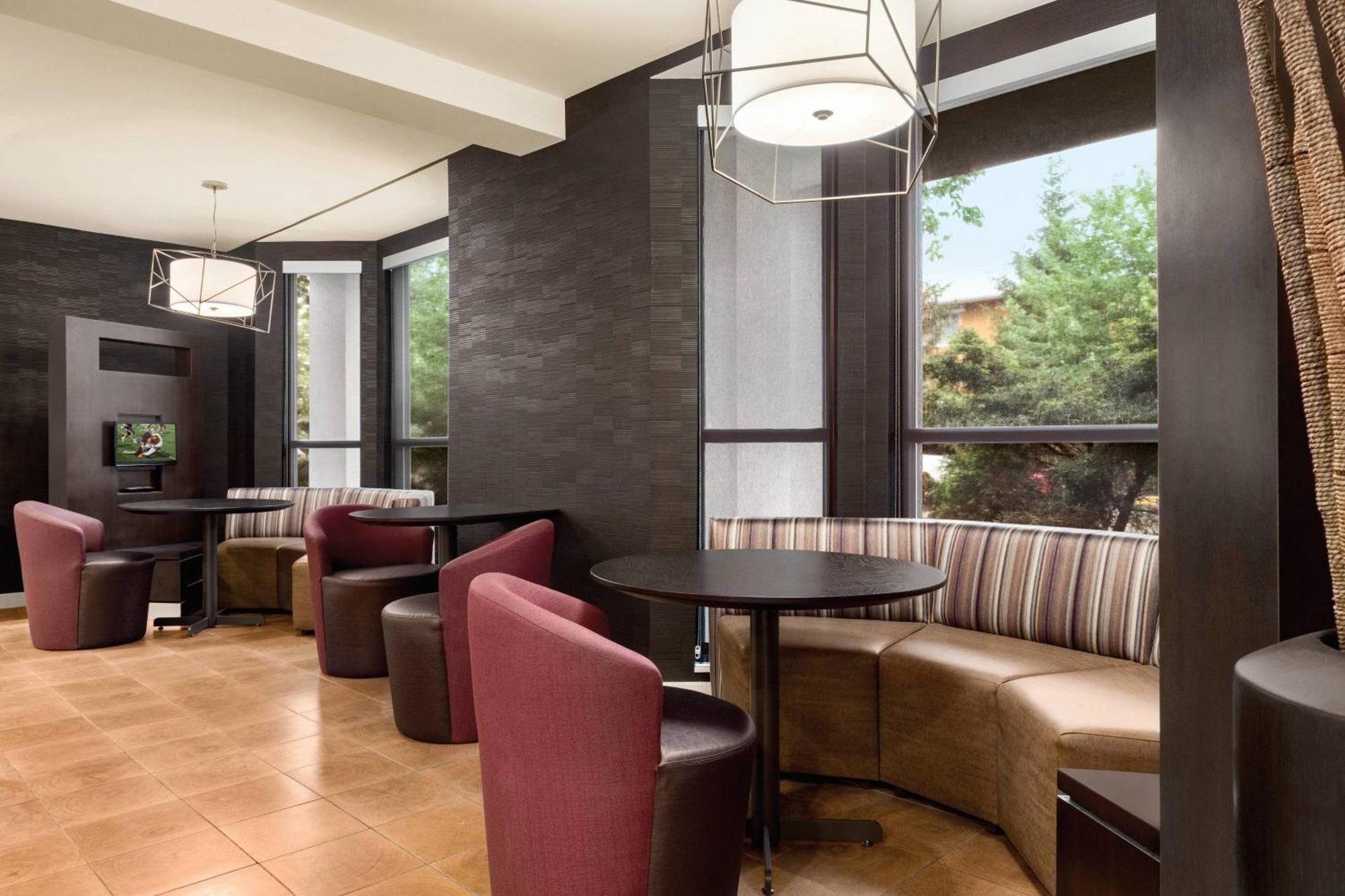 Courtyard By Marriott Dayton North Ξενοδοχείο Εξωτερικό φωτογραφία
