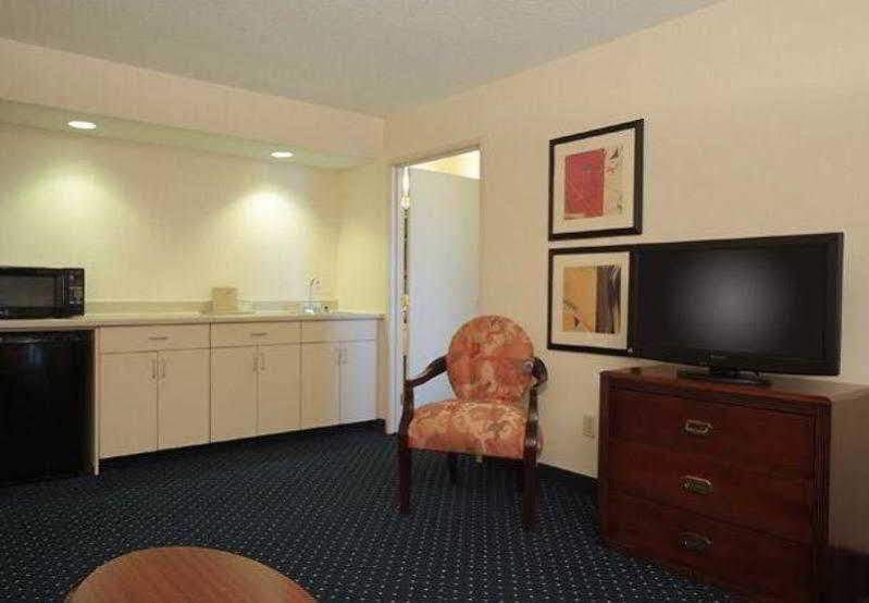 Courtyard By Marriott Dayton North Ξενοδοχείο Εξωτερικό φωτογραφία